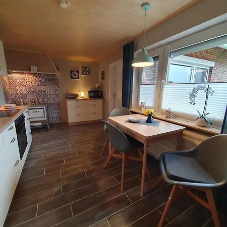 Kanalblick 35520 Apartment Uplengen