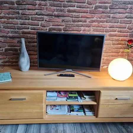 Kanalblick 35520 公寓 Uplengen